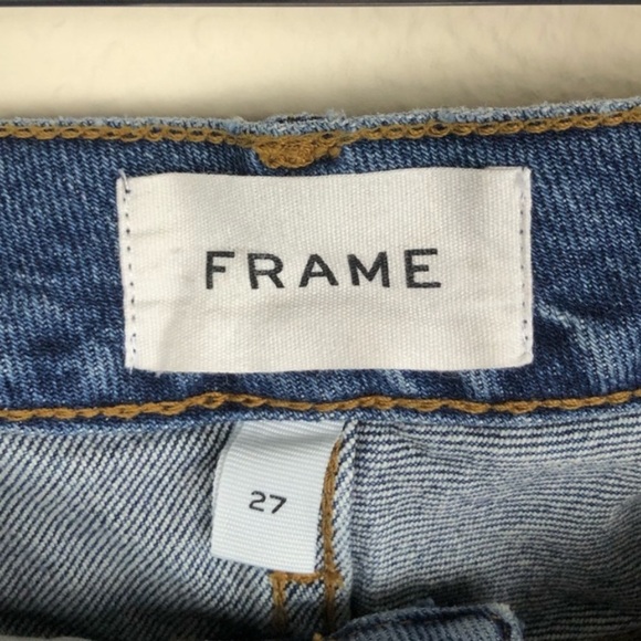 Frame Denim Le Sylvie Frayed Crop Jeans - Picture 4 of 4